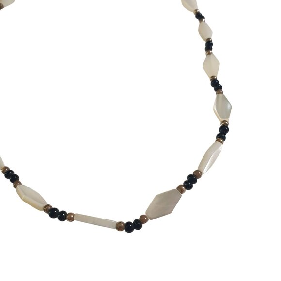 Mother Of Pearl Black Beaded Necklace Barrell Clasp Handmade Jewelry Gift Boho - Picture 2 of 4